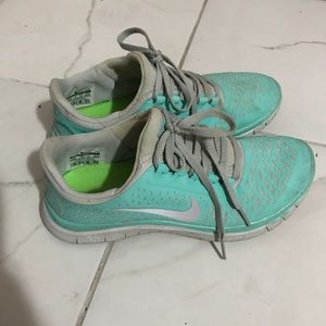 LAST CHANCE Nike Run 3.0